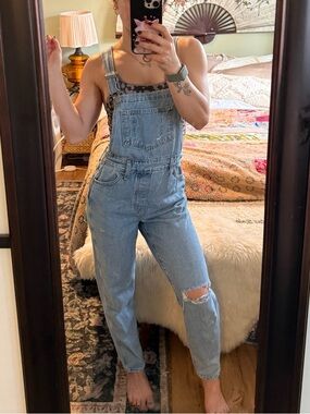 Levi's Light Wash Denim Women's Overalls with Knee Rip